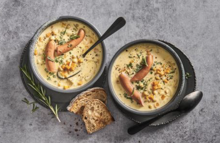 Soupe au vin blanc et saucisse de Vienne